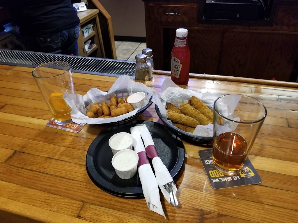 Southtown Bar & Restaurant | restaurant | 2026 Bopp St, Waterloo, IA 50702, USA | 3192369112 OR +1 319-236-9112