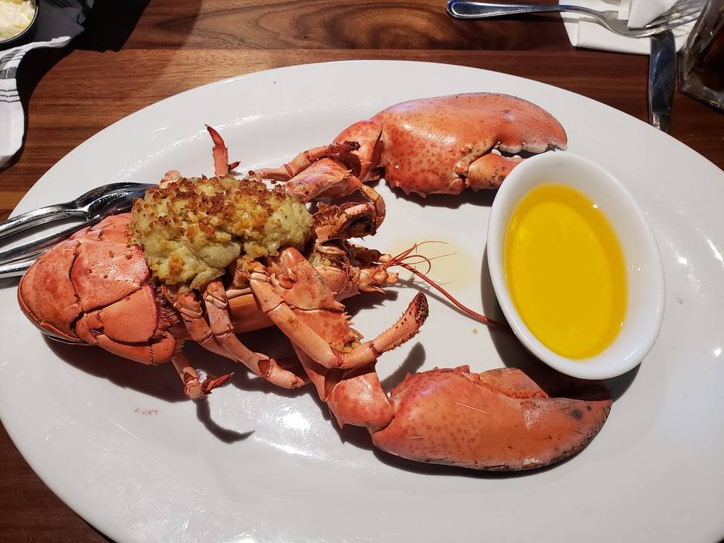 Chesapeakes Seafood Restaurant & Raw Bar | restaurant | 9630 Parkside Dr, Knoxville, TN 37922, USA | 8658519088 OR +1 865-851-9088