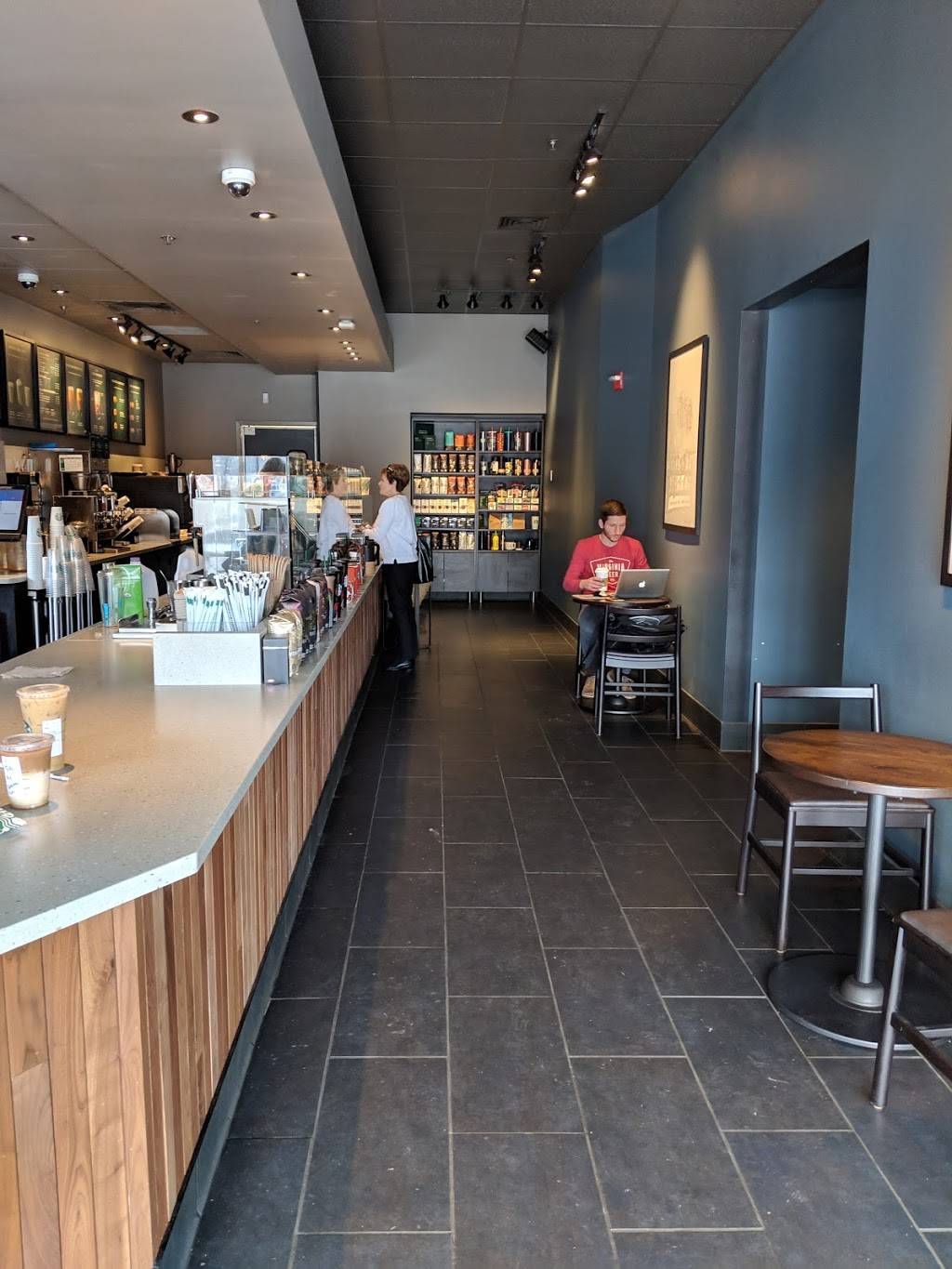 Starbucks | cafe | 800 E Rochambeau Dr, Williamsburg, VA 23188, USA | 7572584931 OR +1 757-258-4931