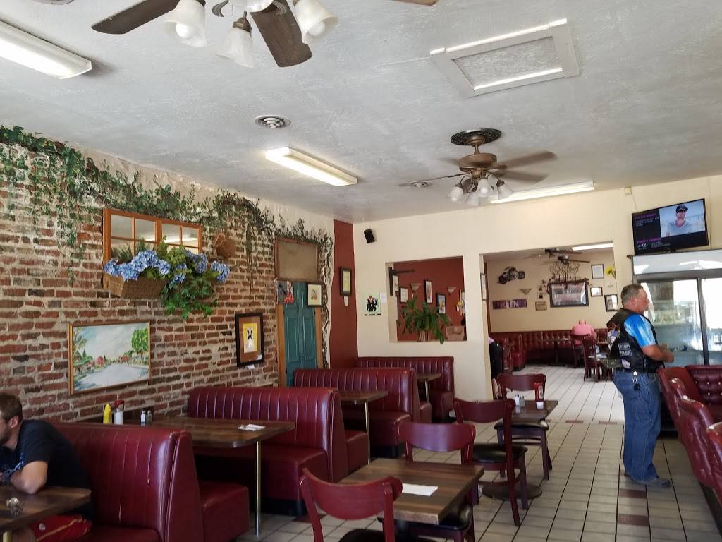 Dukes Diner | restaurant | 1770 7th Ave, Olivehurst, CA 95961, USA | 5307412970 OR +1 530-741-2970