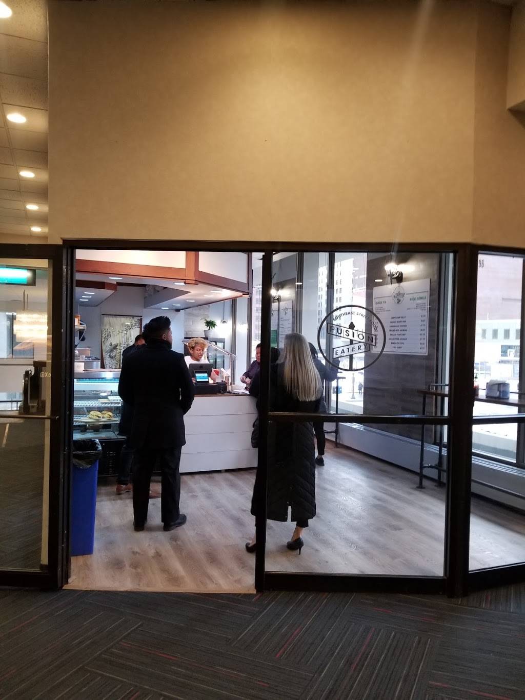 Southeast Street Food - Fusion Eatery | restaurant | 101 5th St E Suite 296, St Paul, MN 55101, USA | 6513309526 OR +1 651-330-9526