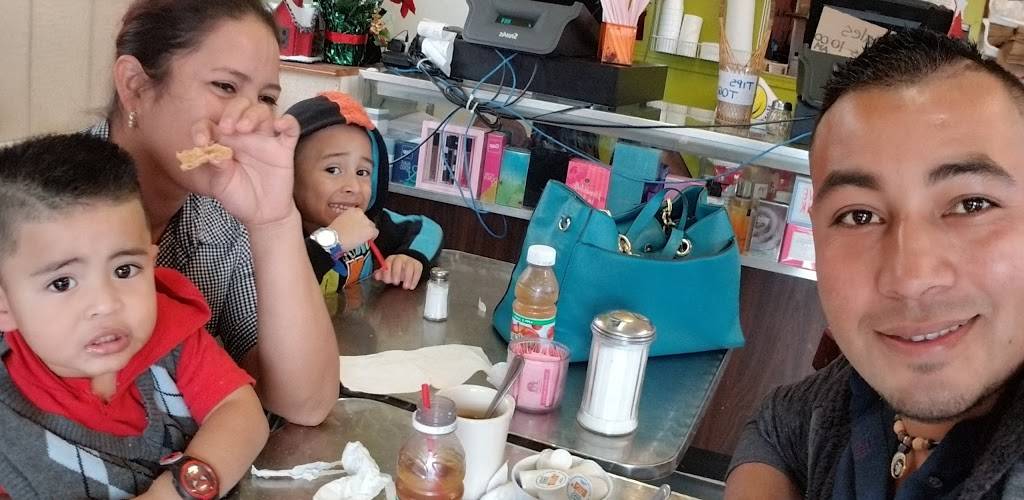 Taco Express Cafe | restaurant | 3659 Culebra Rd, San Antonio, TX 78228, USA | 2102639899 OR +1 210-263-9899