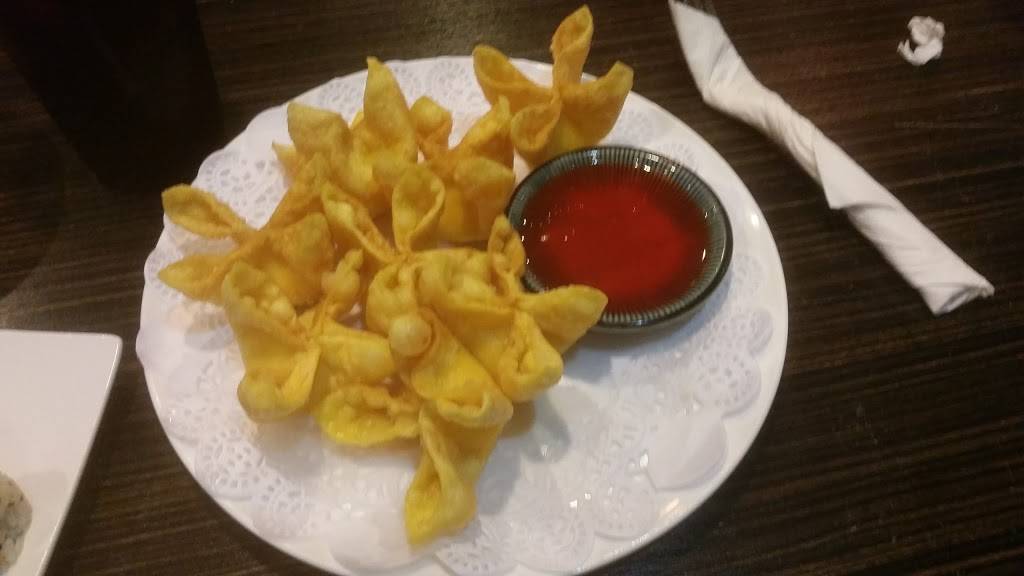 Chopsticks Sushi Bar & Asian Cuisine | restaurant | 1650 IN-44 #44, Shelbyville, IN 46176, USA | 3174210388 OR +1 317-421-0388