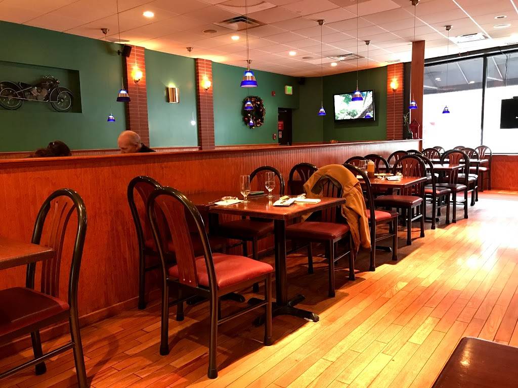 Siam Delight Thai Cuisine | restaurant | 128 Cabot St, Beverly, MA 01915, USA | 9789228514 OR +1 978-922-8514