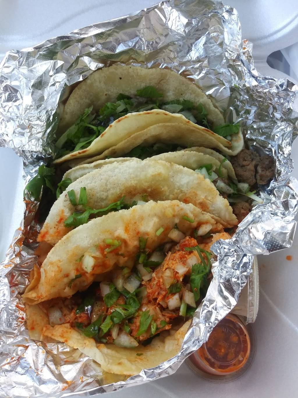 Dannys Ice Cream | restaurant | 4824 US-17, De Leon Springs, FL 32130, USA | 3869852800 OR +1 386-985-2800