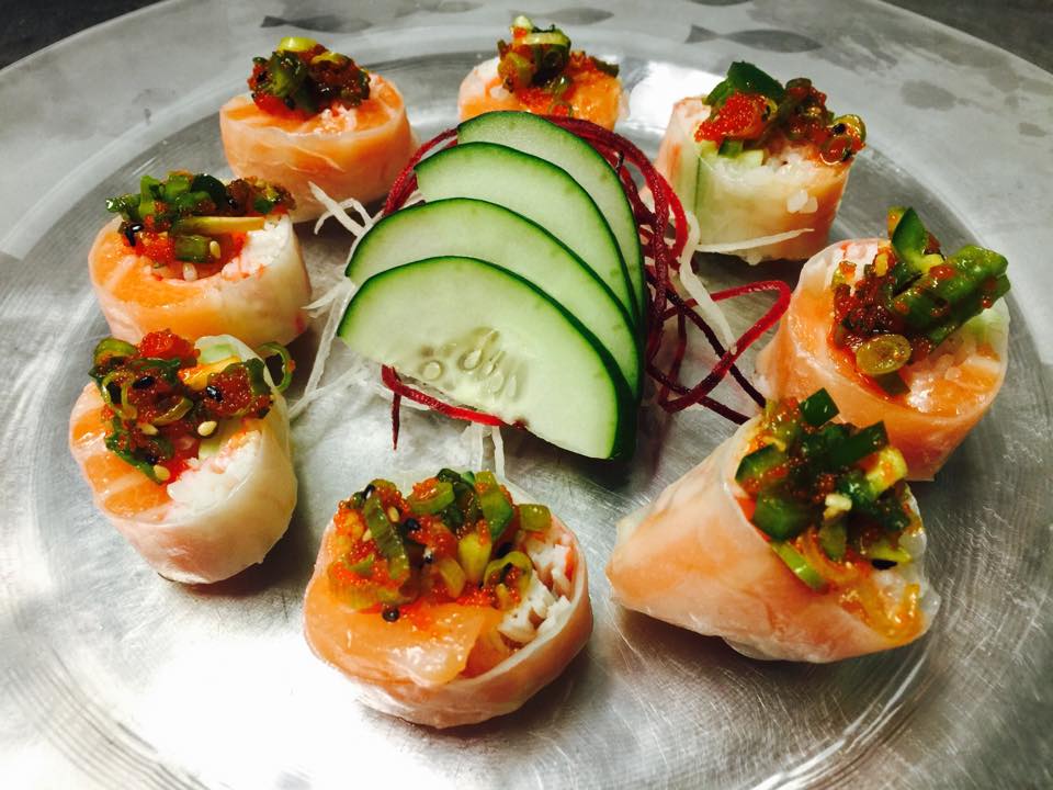 Sushi Avenue | restaurant | 2826 E Bearss Ave, Tampa, FL 33613, USA | 8139778744 OR +1 813-977-8744