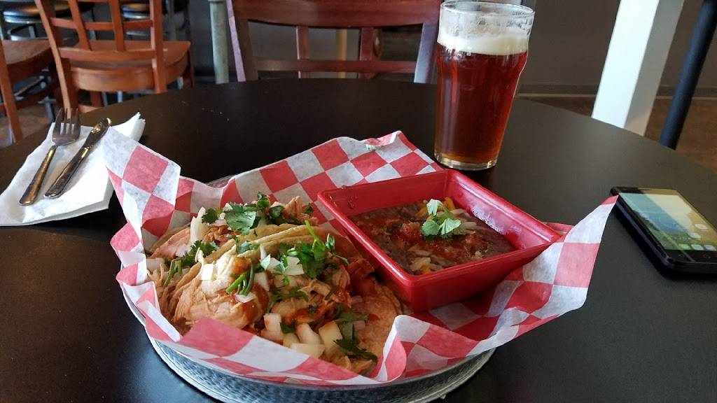 New Albanian Brewing Company Bank Street Brewhouse | restaurant | 415 Bank St, New Albany, IN 47150, USA | 81294425773 OR +1 812-944-2577 ext. 3