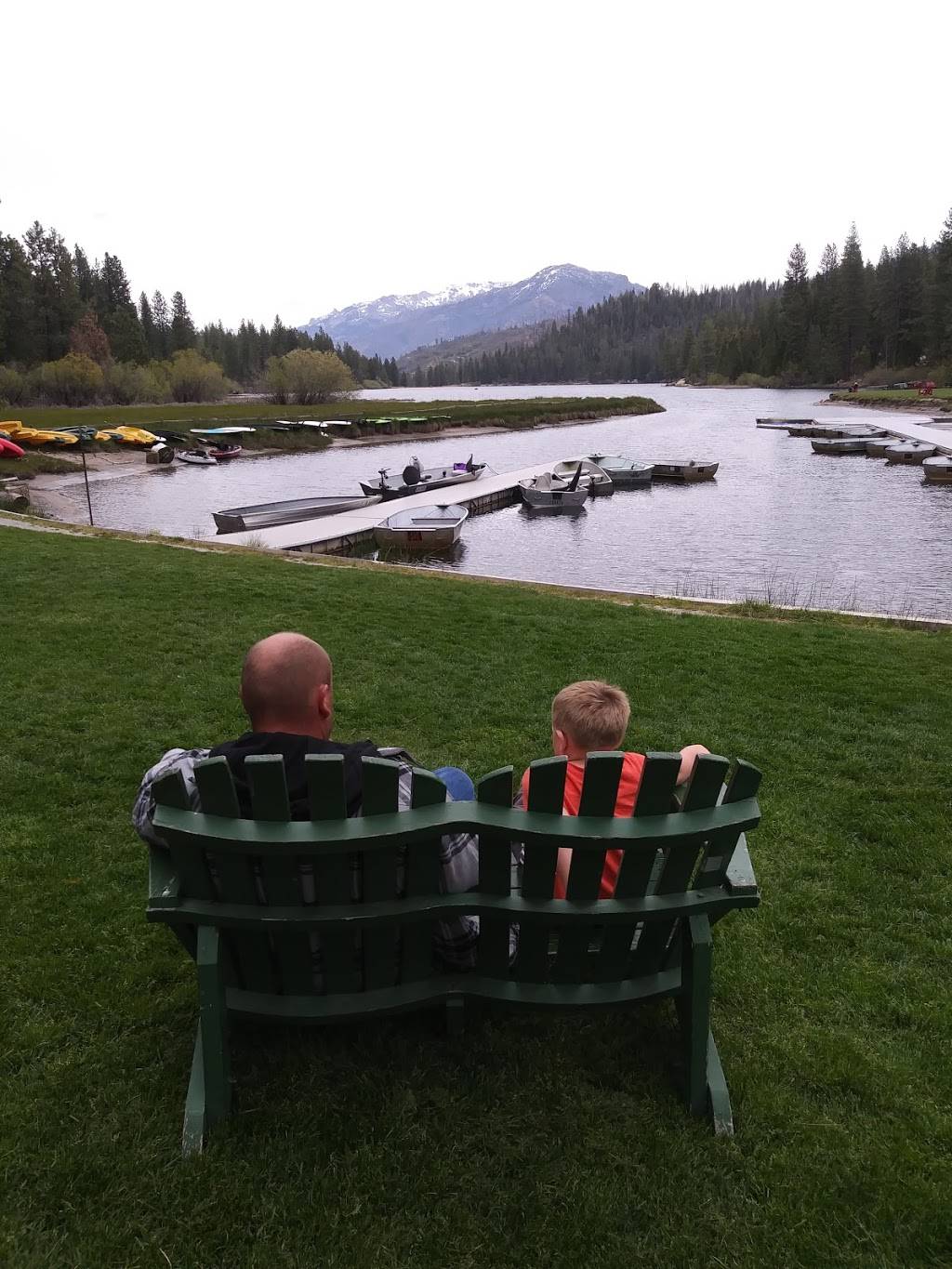 Hume Lake Snack Shop | restaurant | 64144 Hume Lake Rd, Hume, CA 93628, USA | 5593057770 OR +1 559-305-7770