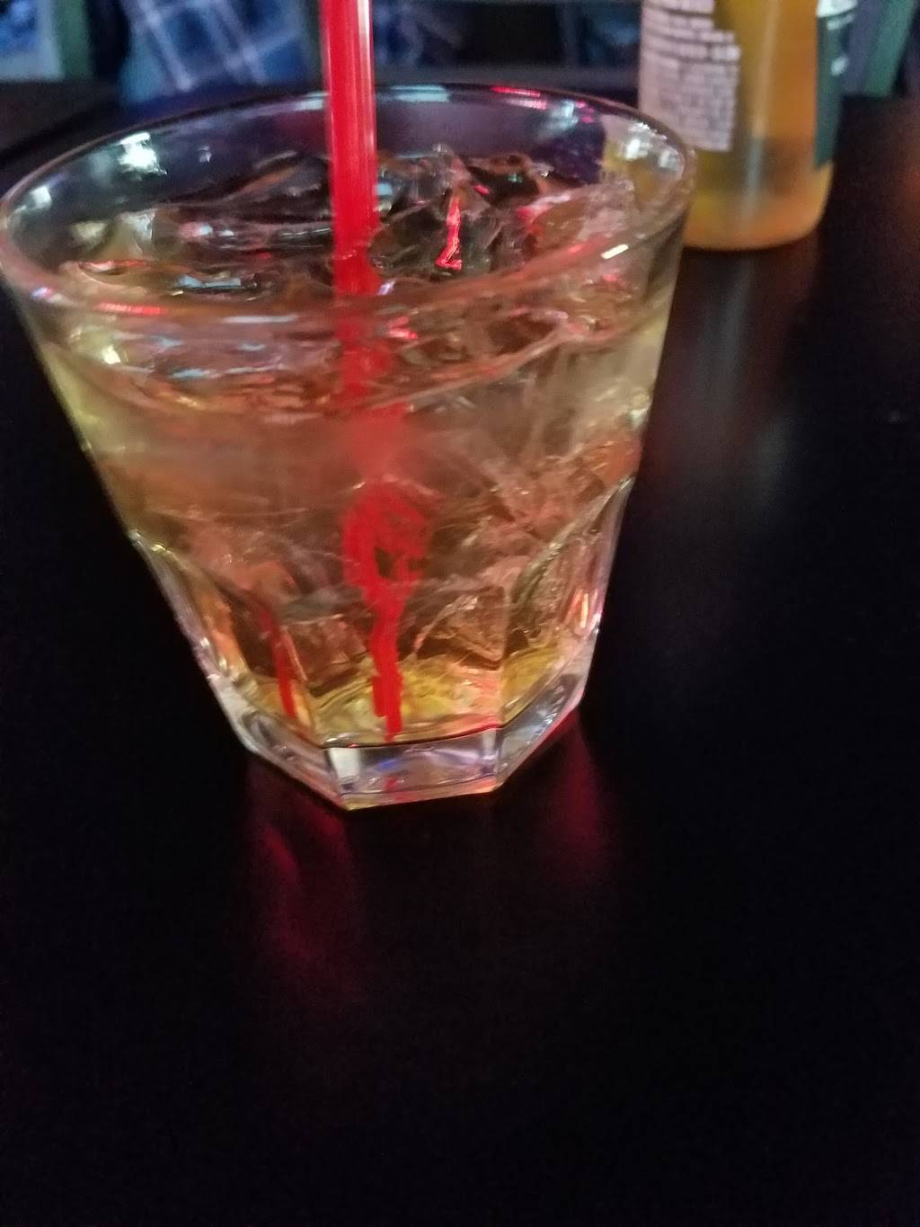 Riskos Tavern | restaurant | 4219 Lake Rd, Sheffield Lake, OH 44054, USA | 4409492207 OR +1 440-949-2207