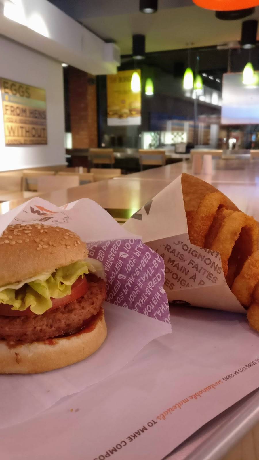 A&W Canada | restaurant | 2625 Yonge St, Toronto, ON M4P 2J6, Canada | 4169038465 OR +1 416-903-8465