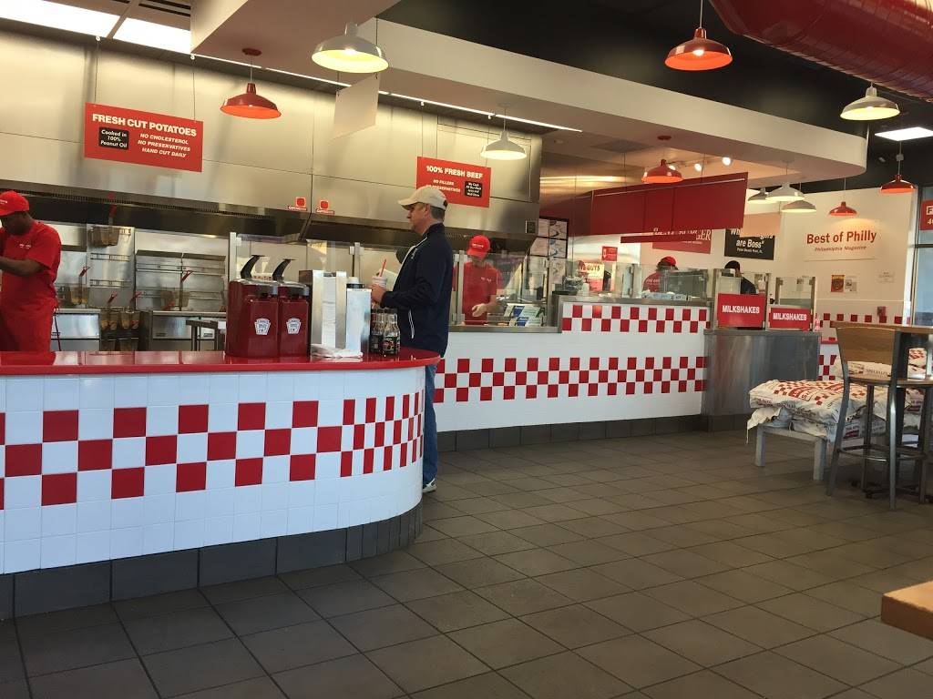 Five Guys | meal takeaway | Dr Phillips, Orlando, FL 32819, USA | 4079301261 OR +1 407-930-1261