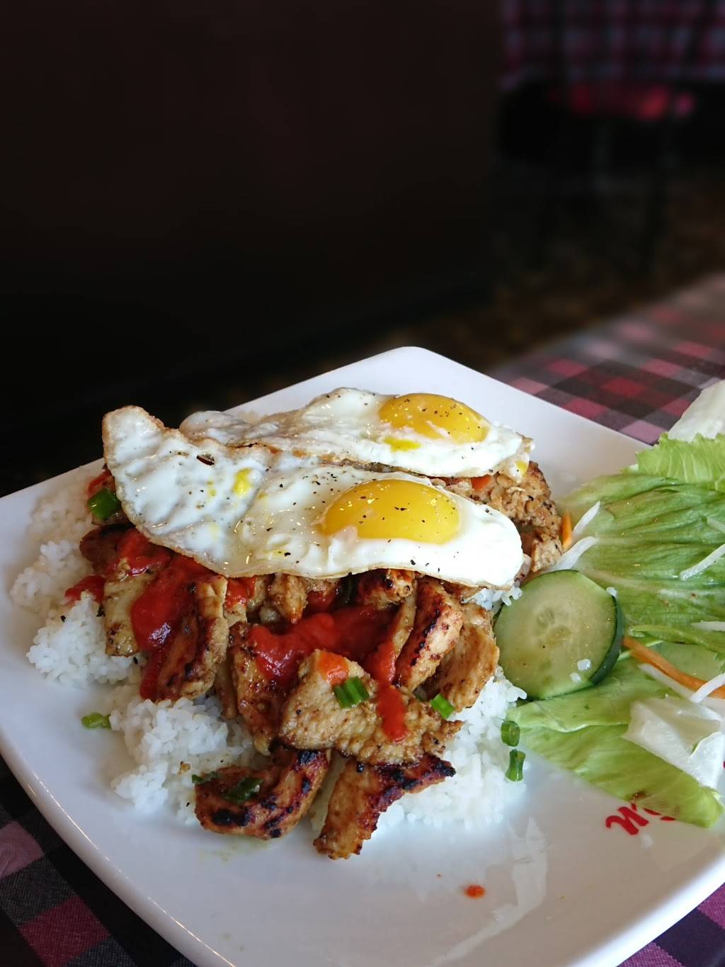 Pho Quyen | restaurant | 2740 E Fowler Ave, Tampa, FL 33612, USA | 8136323444 OR +1 813-632-3444