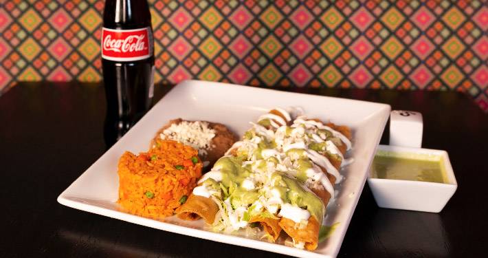 Catrinas Mex | restaurant | 20 W Jackson St, Joliet, IL 60432, USA | 8157142101 OR +1 815-714-2101