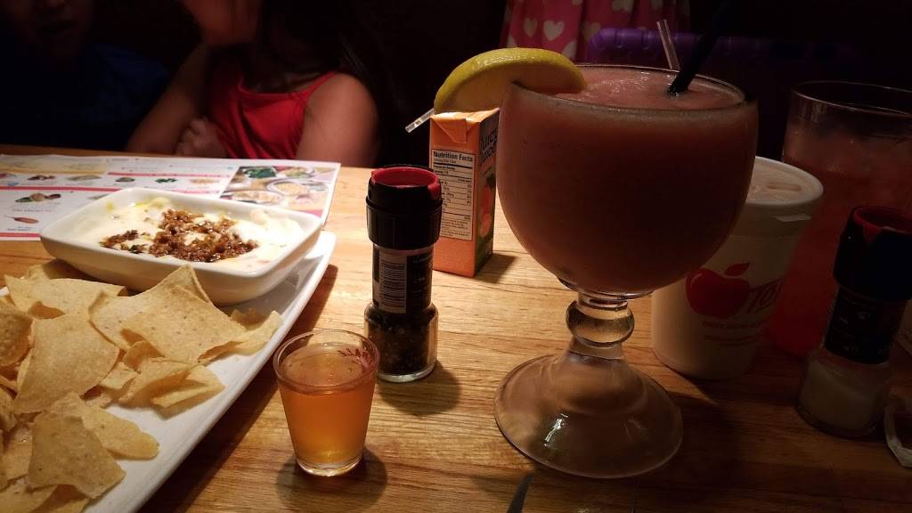 Applebees Grill + Bar | restaurant | 11500 W 63rd St, Shawnee, KS 66203, USA | 9139621133 OR +1 913-962-1133