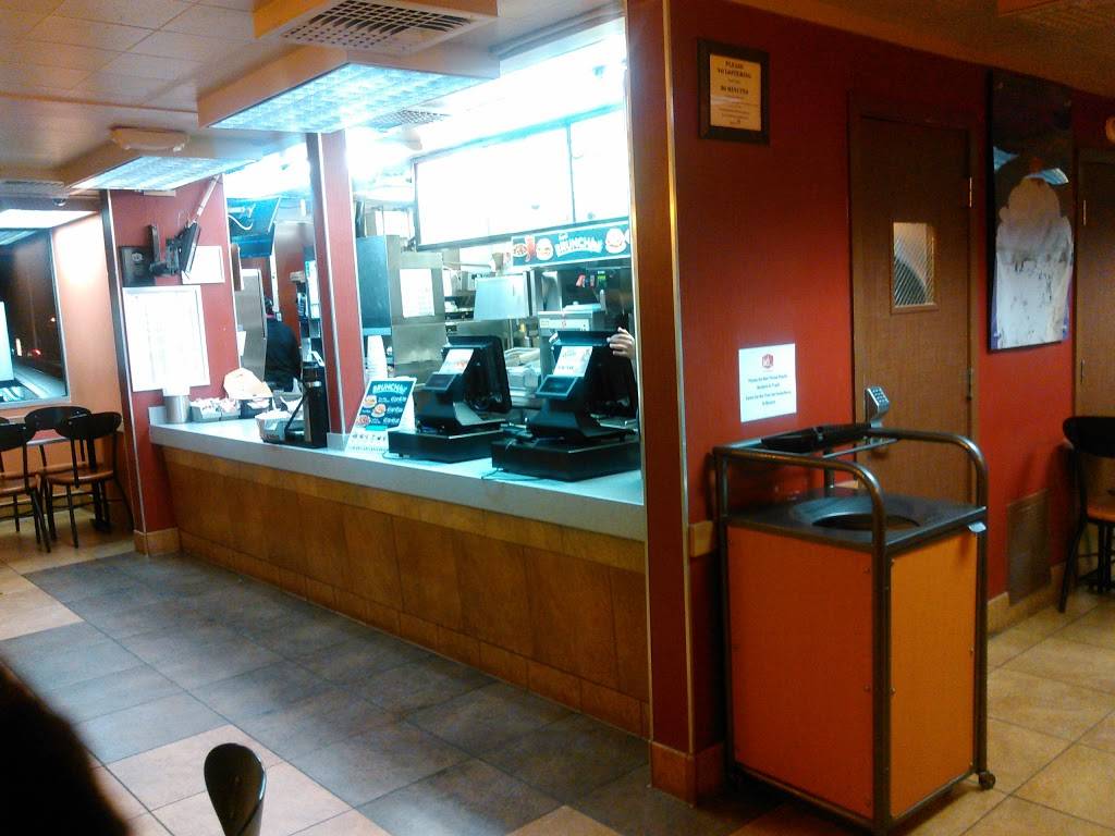 Jack in the Box | restaurant | 1200 W Glenoaks Blvd, Glendale, CA 91201, USA | 8189560470 OR +1 818-956-0470