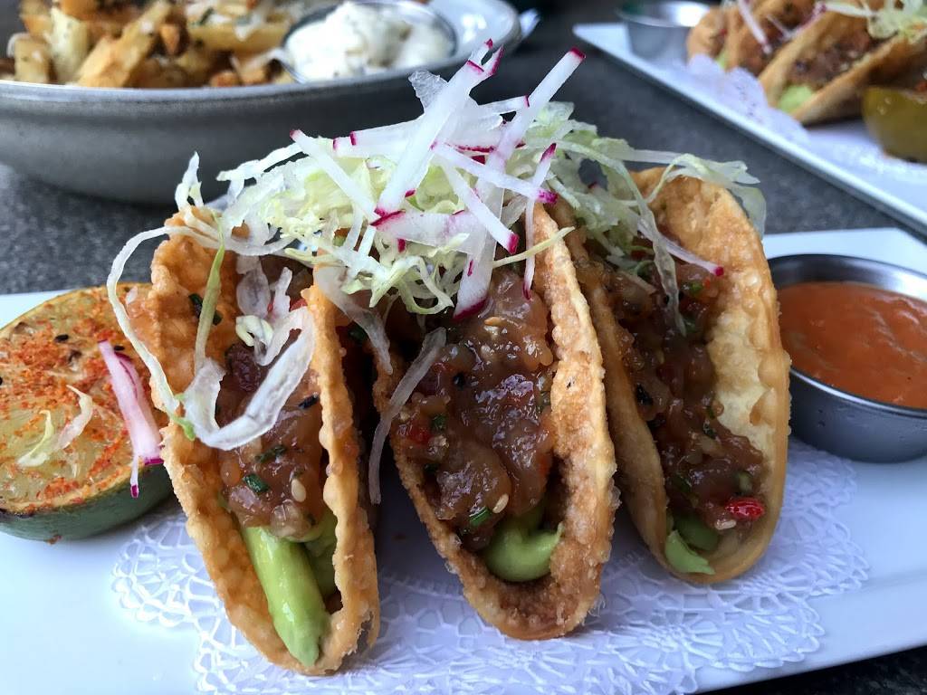 Brenners on the Bayou | restaurant | 1 Birdsall St, Houston, TX 77007, USA | 7138684444 OR +1 713-868-4444