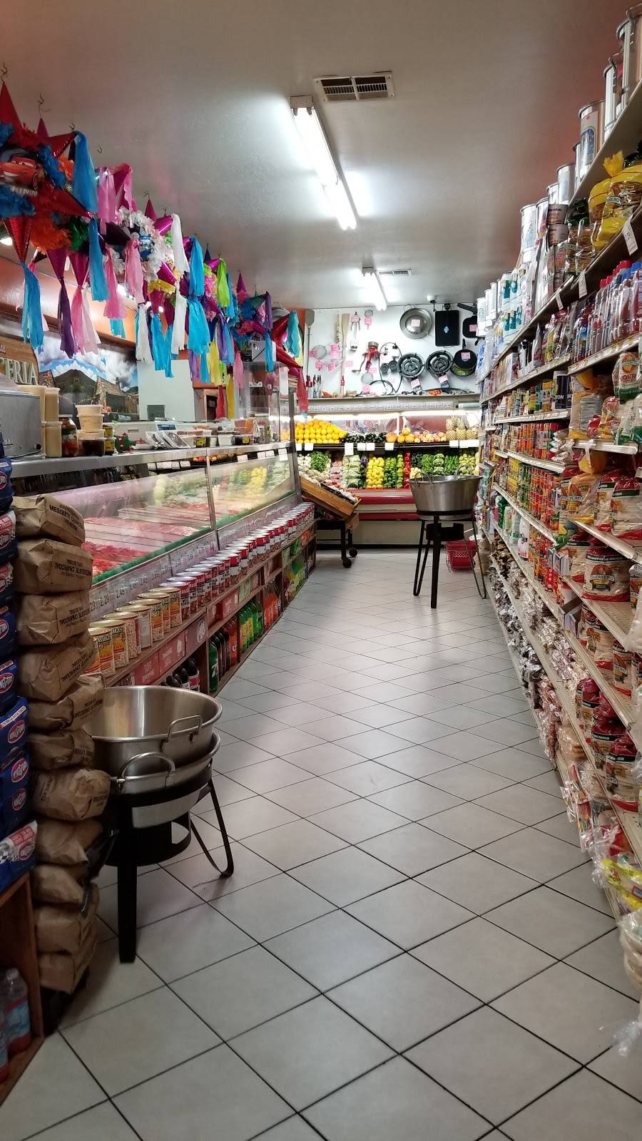 Las Espuelas Carniceria y Taqueria | restaurant | 1614 G St, Reedley, CA 93654, USA | 5596389402 OR +1 559-638-9402