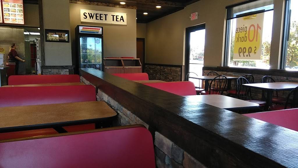 Chicken Express | restaurant | 1701 W Ennis Ave, Ennis, TX 75119, USA | 9728750444 OR +1 972-875-0444