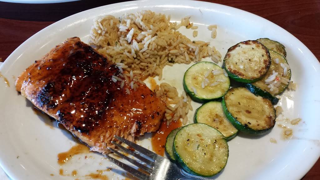 Ruby Tuesday | restaurant | 41 Orange Plaza Ln, Middletown, NY 10940, USA | 8453429006 OR +1 845-342-9006