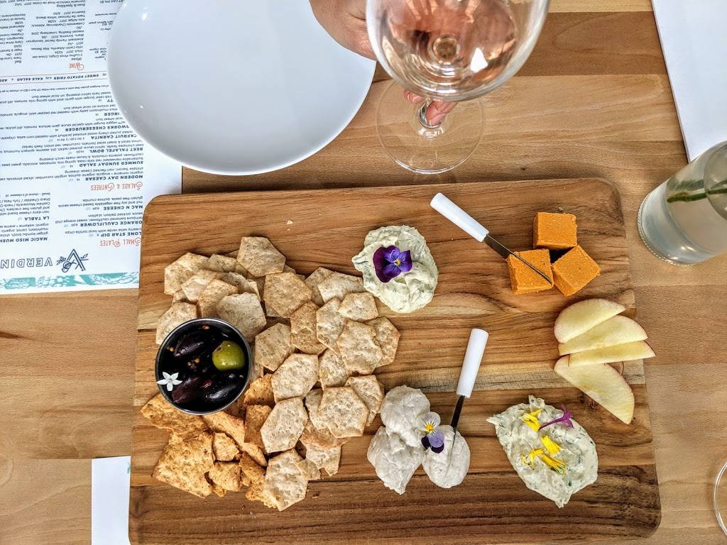 Verdine | restaurant | 449 W 19th St Suite C-200, Houston, TX 77008, USA | 7138764768 OR +1 713-876-4768