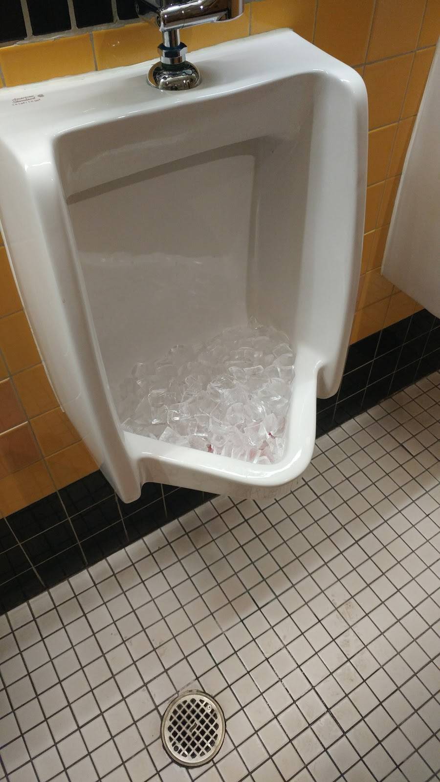 East Side Marios Cobourg | restaurant | 75 Strathy Rd, Cobourg, ON K9A 5W8, Canada | 9053778556 OR +1 905-377-8556