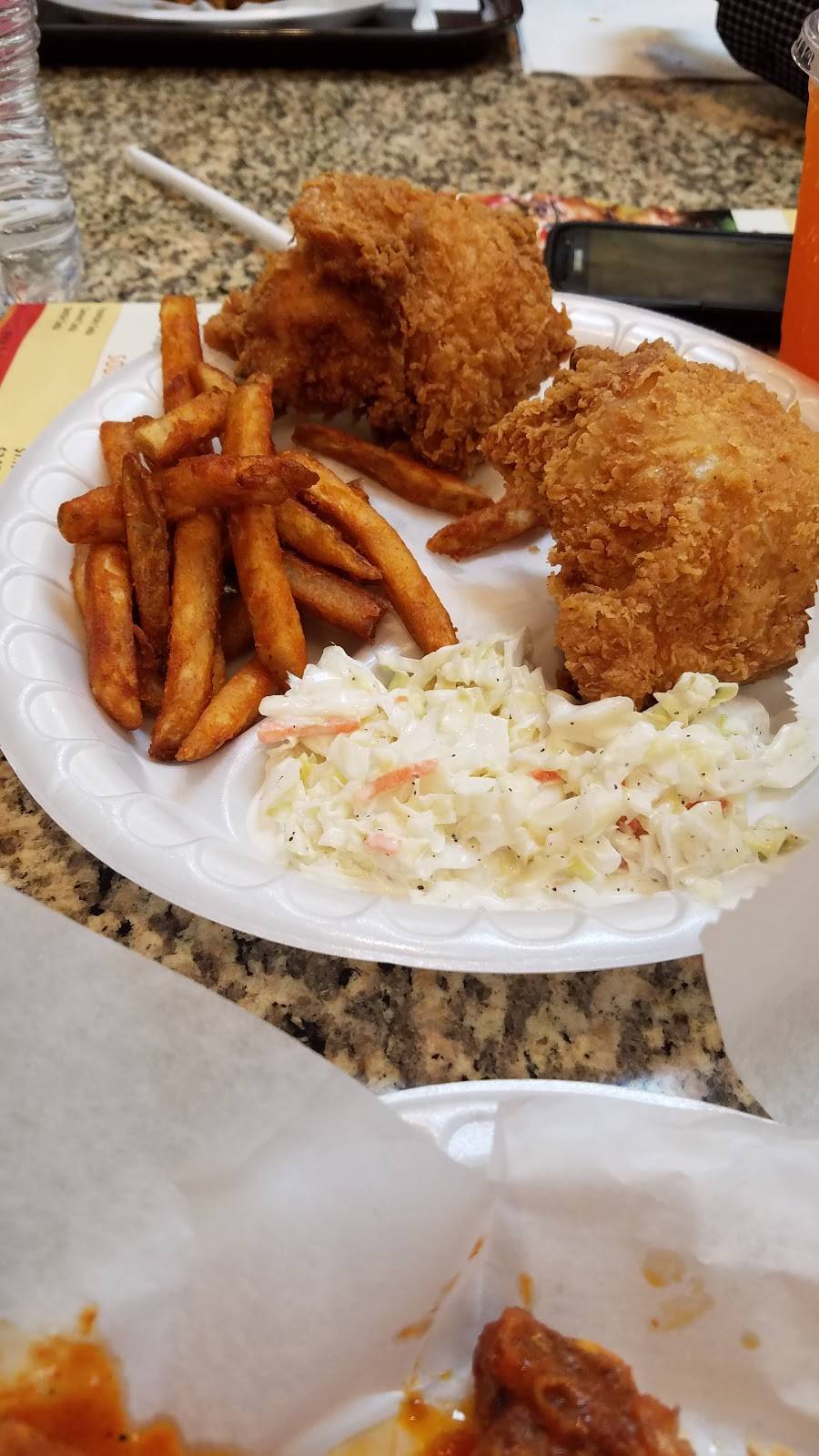 Frito Chicken | restaurant | 6007 Centreville Crest Ln, Centreville, VA 20121, USA | 7039429229 OR +1 703-942-9229