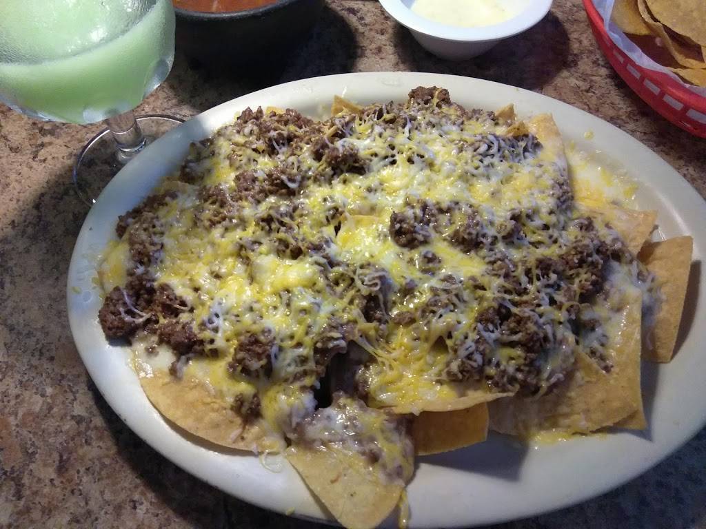 Salsas Mexican Restaurant | restaurant | 3863 S Nova Rd, Port Orange, FL 32127, USA | 3867678237 OR +1 386-767-8237