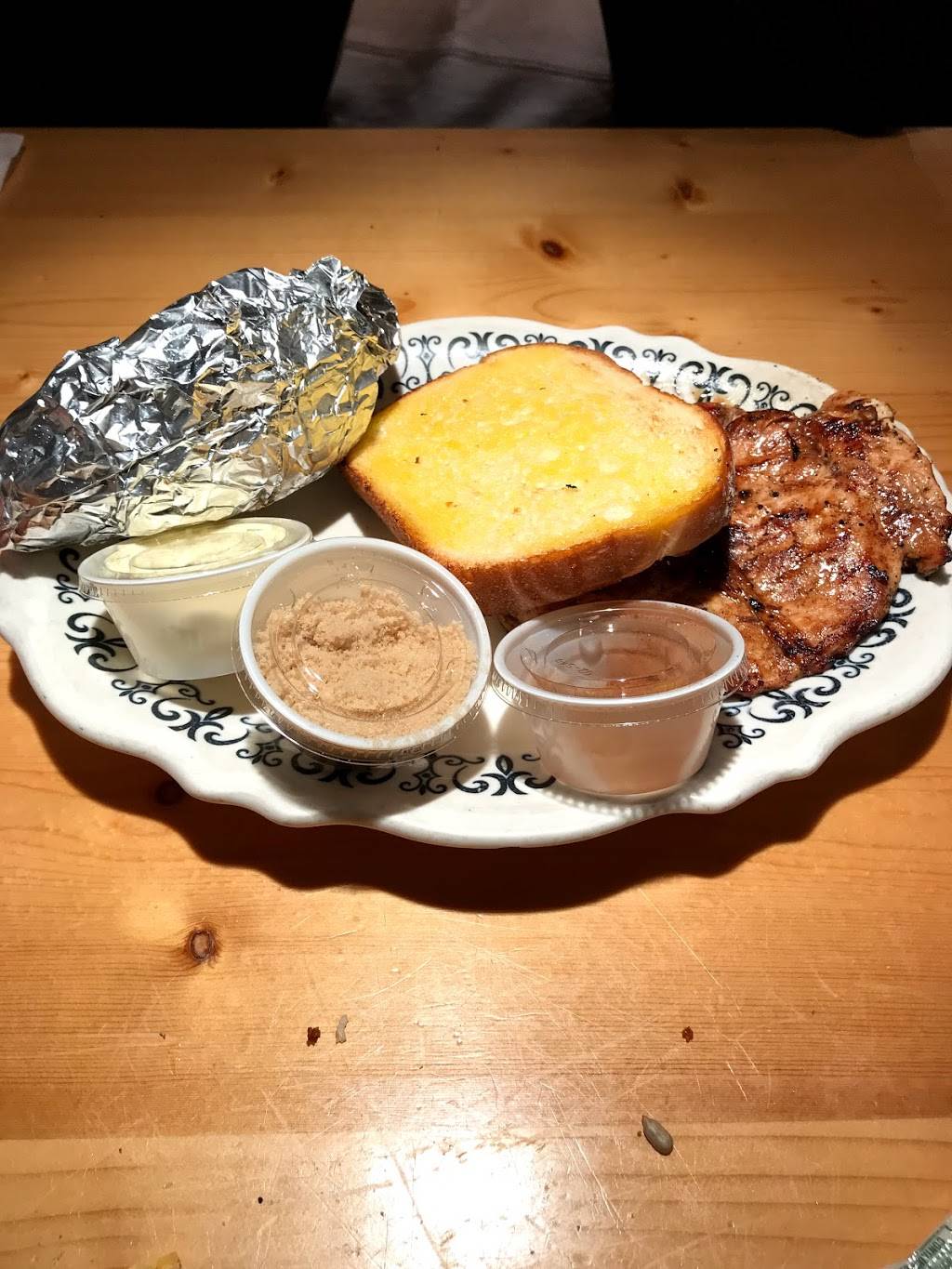 Country Squire | restaurant | 30245 MS-371, Amory, MS 38821, USA | 6622567275 OR +1 662-256-7275