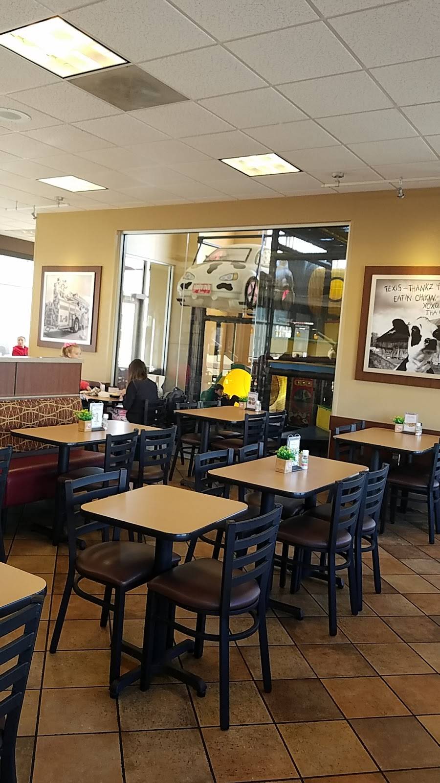 Chick-fil-A | restaurant | 24734 Southwest Fwy, Rosenberg, TX 77471, USA | 8325956800 OR +1 832-595-6800