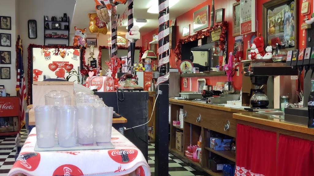 Pappys Greasy Spoon | restaurant | 243 NW 2nd Ave, Canby, OR 97013, USA | 5032665452 OR +1 503-266-5452