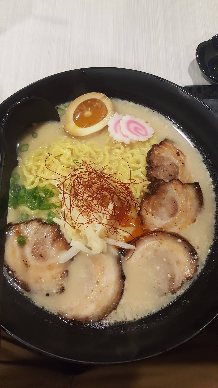 The Sushi Roll Noodle House | restaurant | 410 Front Rd, Windsor, ON N9J 1Z9, Canada | 5199709927 OR +1 519-970-9927