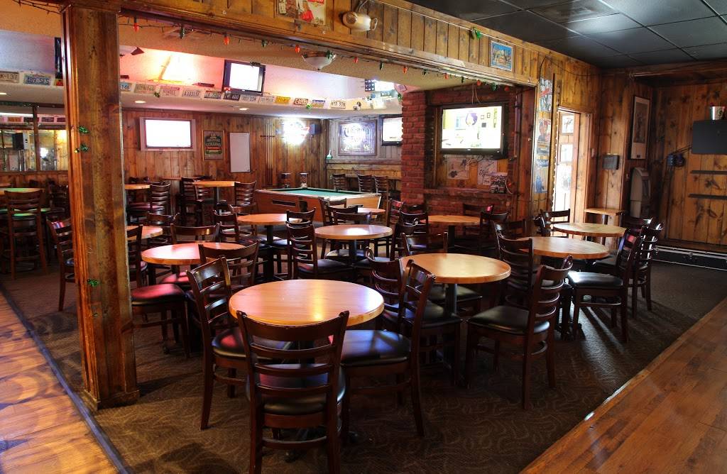 Joes Great American Bar & Grill | restaurant | 4311 W Magnolia Blvd, Burbank, CA 91505, USA | 8187290805 OR +1 818-729-0805