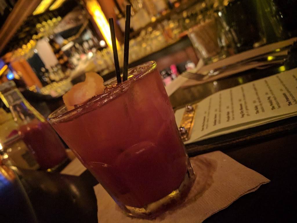 Kezar Bar & Restaurant | restaurant | 900 Cole St, San Francisco, CA 94117, USA | 4156817678 OR +1 415-681-7678