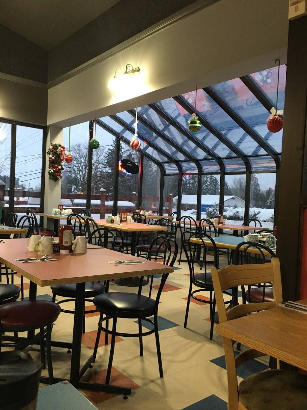 La Mie DOrford | cafe | 2253 Chemin du Parc, Orford, QC J1X 7A2, Canada | 8198471352 OR +1 819-847-1352