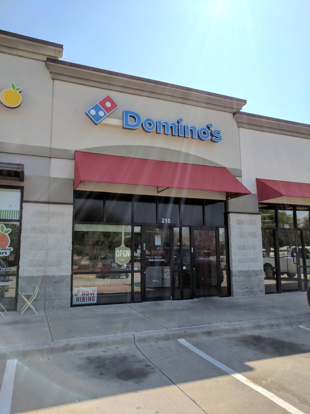Dominos Pizza | meal delivery | 1224 N, US-377, Roanoke, TX 76262, USA | 8174918588 OR +1 817-491-8588
