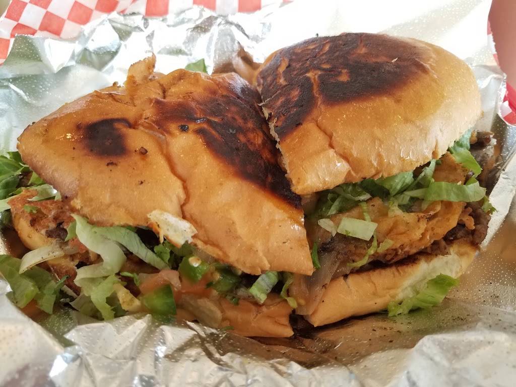 Luchi & Joeys | restaurant | 14005 Memorial Dr, Houston, TX 77079, USA | 8322435341 OR +1 832-243-5341