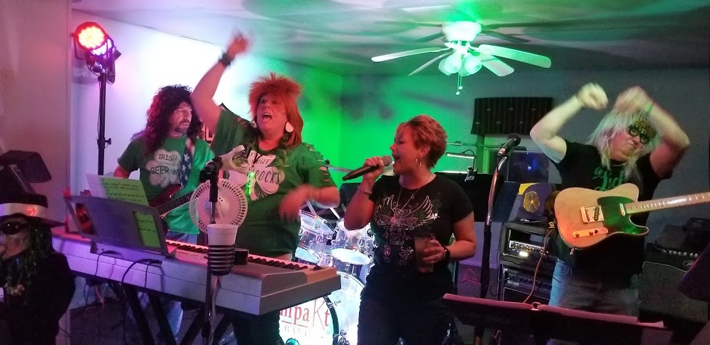 Adams Saloon | restaurant | 1619 N 735th Ave, Liberty, IL 62347, USA | 2176567188 OR +1 217-656-7188