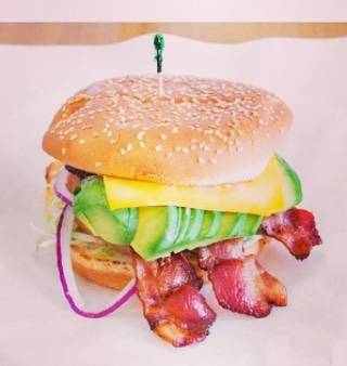 Sams Burgers &fast food | restaurant | 6007 Florence Ave, Bell Gardens, CA 90201, USA | 3235604011 OR +1 323-560-4011