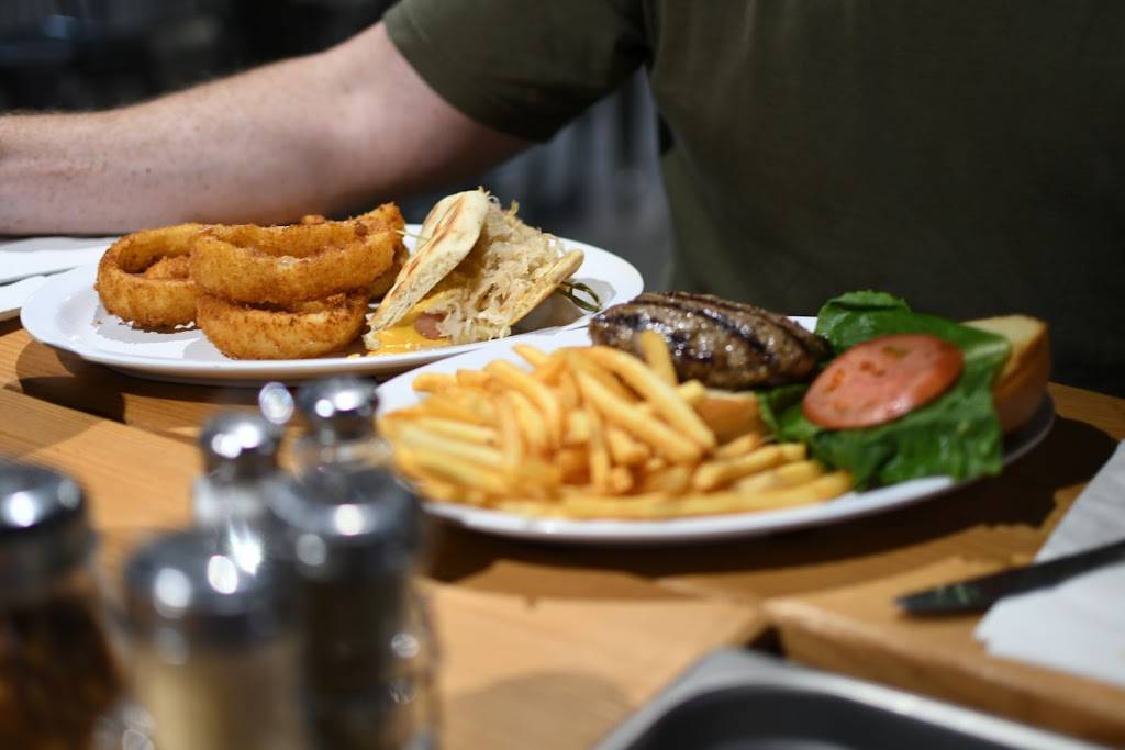 MAIN STREET TAVERNA | restaurant | 681 Main St #1a, Belleville, NJ 07109, USA | 9733024853 OR +1 973-302-4853