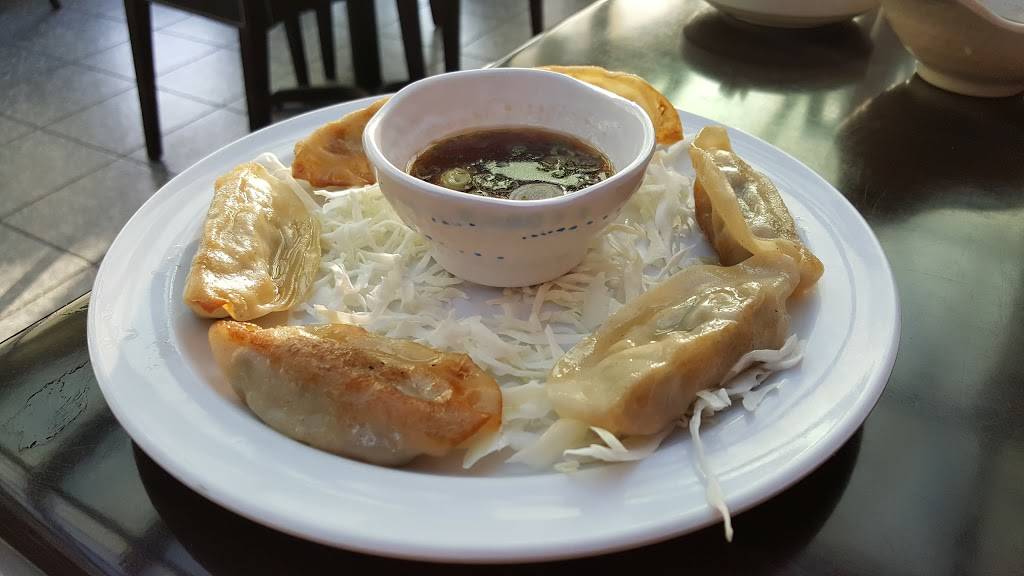 Zono Sushi | restaurant | 610 N 1st St, Burbank, CA 91502, USA | 8185571268 OR +1 818-557-1268