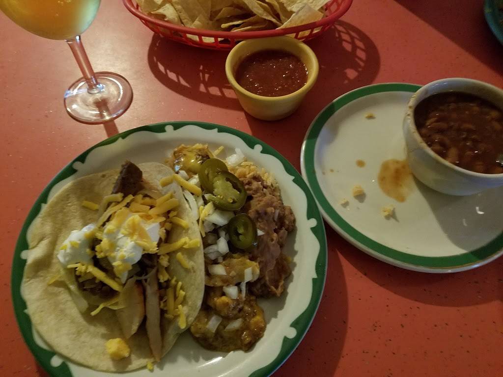 Benitos International Restaurant | restaurant | 1309 1st St, La Marque, TX 77568, USA | 4099351948 OR +1 409-935-1948