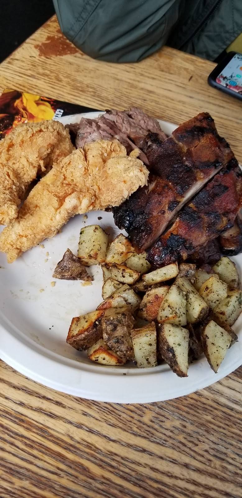 Pitstop BBQ Wakefield | restaurant | 10 Vernon St, Wakefield, MA 01880, USA | 7816218403 OR +1 781-621-8403