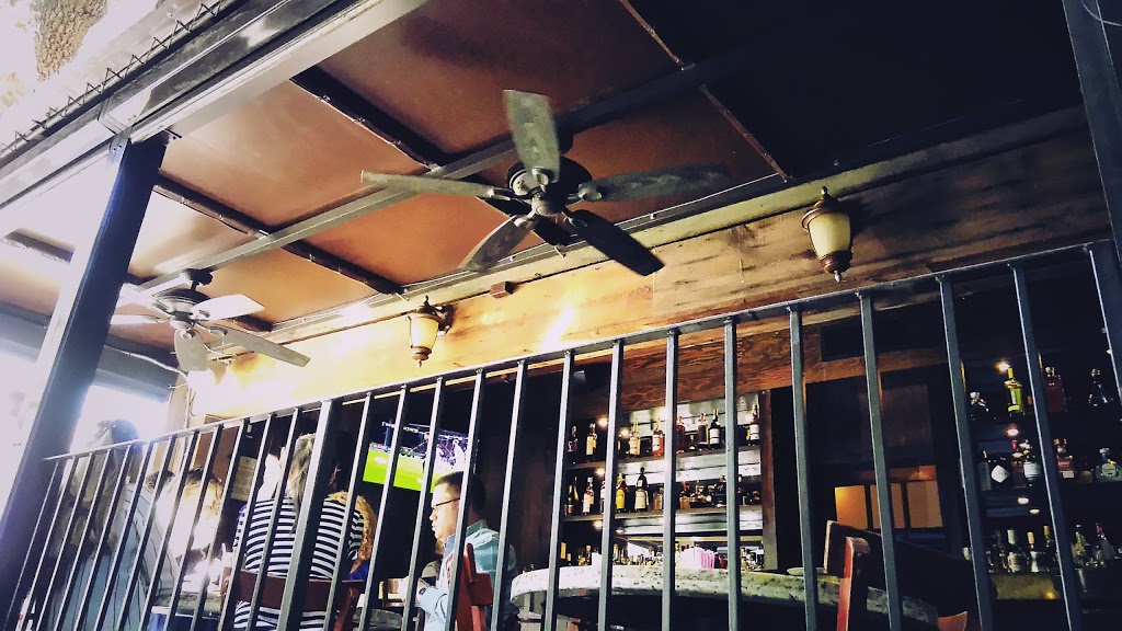 Perricones Marketplace & Cafe | restaurant | 1700 SW 3rd Ave, Miami, FL 33129, USA | 3053749449 OR +1 305-374-9449