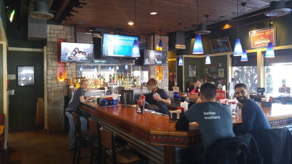 Chilis Grill & Bar | meal takeaway | 250 Silhavy Rd, Valparaiso, IN 46383, USA | 2194657344 OR +1 219-465-7344