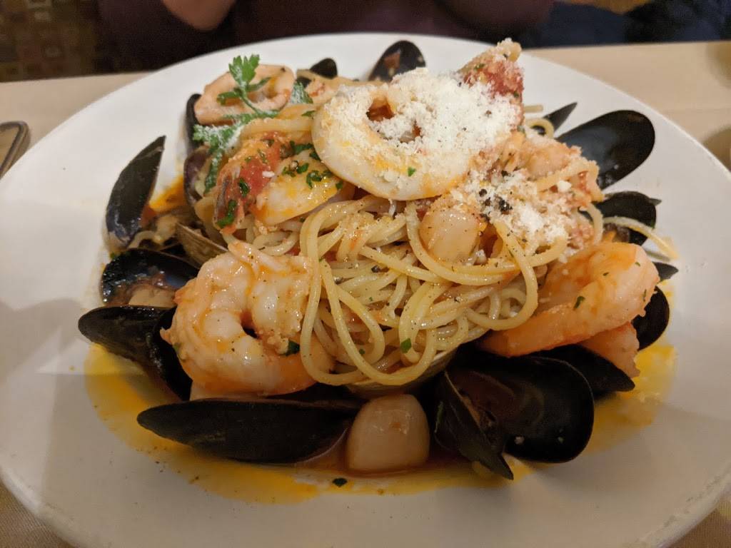 Fiorino | restaurant | 3572 Indian Queen Ln, Philadelphia, PA 19129, USA | 2158431500 OR +1 215-843-1500