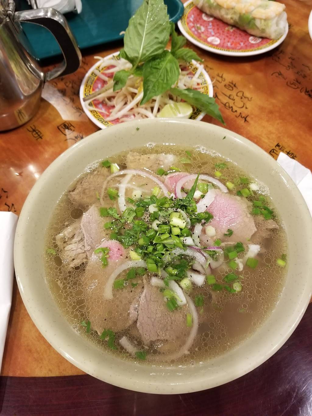 Thanh Huong | restaurant | 533 West Side Ave, Jersey City, NJ 07304, USA | 2013333030 OR +1 201-333-3030