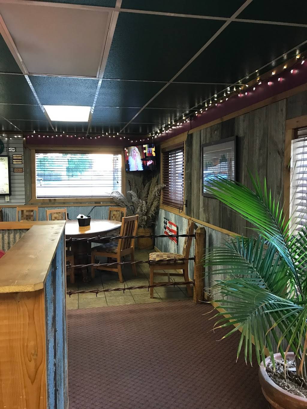 Opies Pizza | restaurant | 203 E St John St, Girard, KS 66743, USA | 6207246743 OR +1 620-724-6743