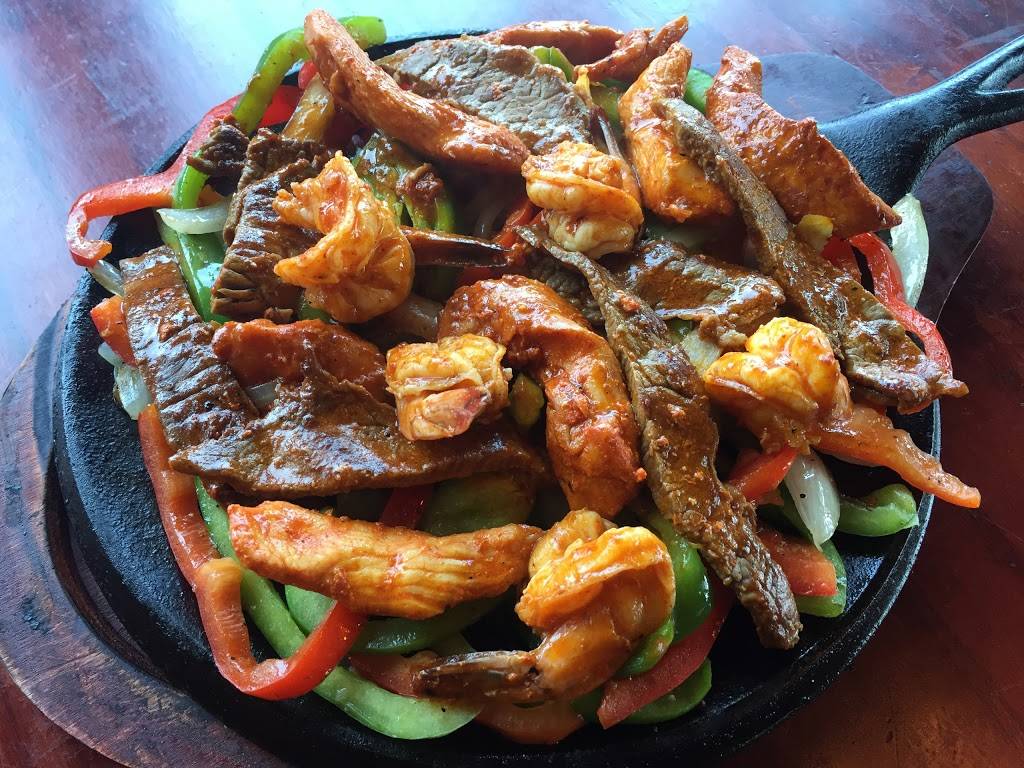 El Pirata Seafood and Grill | night club | 1241 W Memory Ln, Santa Ana, CA 92706, USA | 7145414940 OR +1 714-541-4940