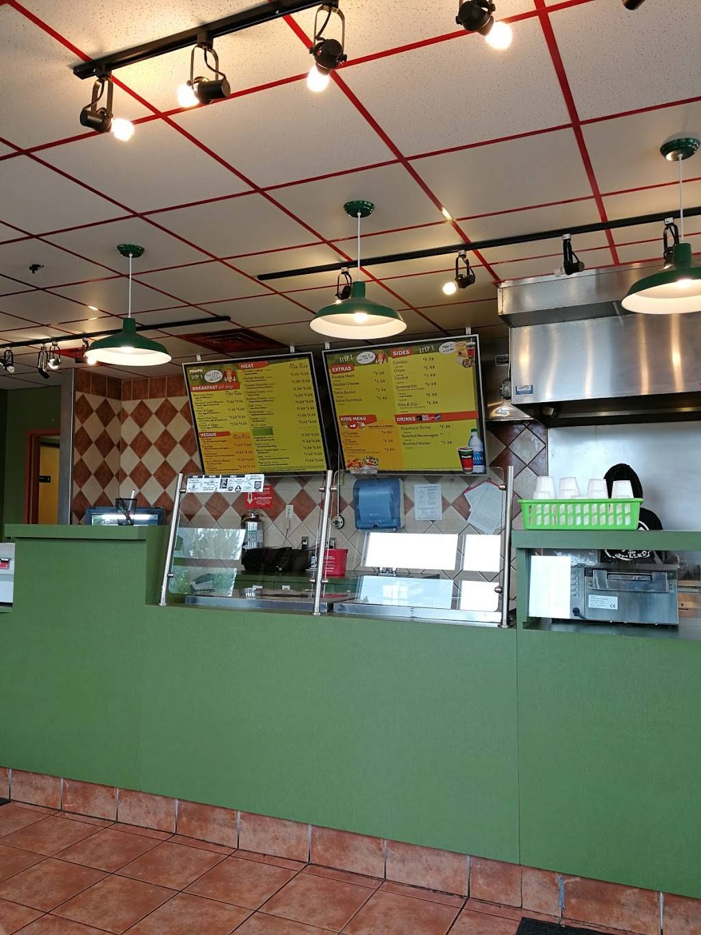 Pita Pit | restaurant | 517 2nd St #1, Coralville, IA 52241, USA | 3193517484 OR +1 319-351-7484