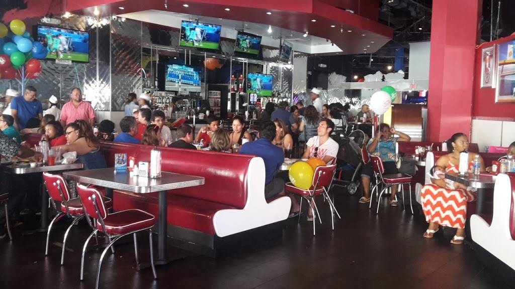 Johnny Rockets | restaurant | 2608 Sawgrass Mills Cir #1303, Sunrise, FL 33323, USA | 9545142715 OR +1 954-514-2715